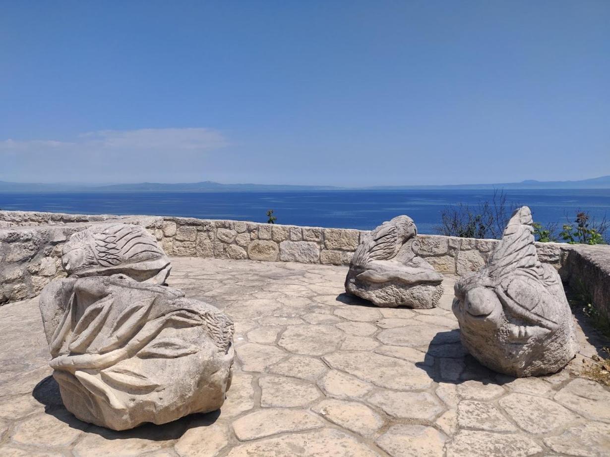Sivilla Studios Afytos Exteriér fotografie