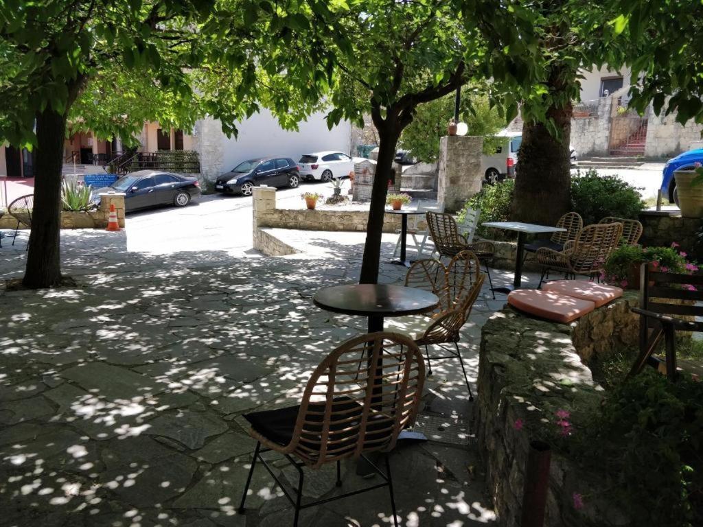 Sivilla Studios Afytos Exteriér fotografie